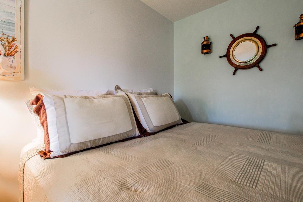 The Holiday House Condominiums Wells Ngoại thất bức ảnh